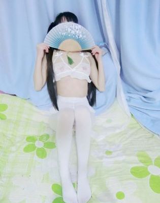 欧美女生复古街拍_剧情片在线视频观看